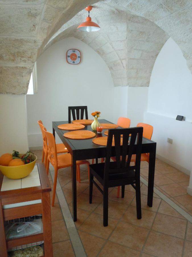Casa Josephina - Three Level Stone Home With Balcony, 2 Roof Terraces & Sea Views Ostuni Dış mekan fotoğraf