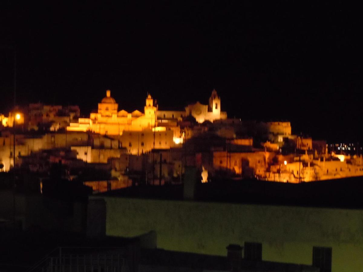 Casa Josephina - Three Level Stone Home With Balcony, 2 Roof Terraces & Sea Views Ostuni Dış mekan fotoğraf