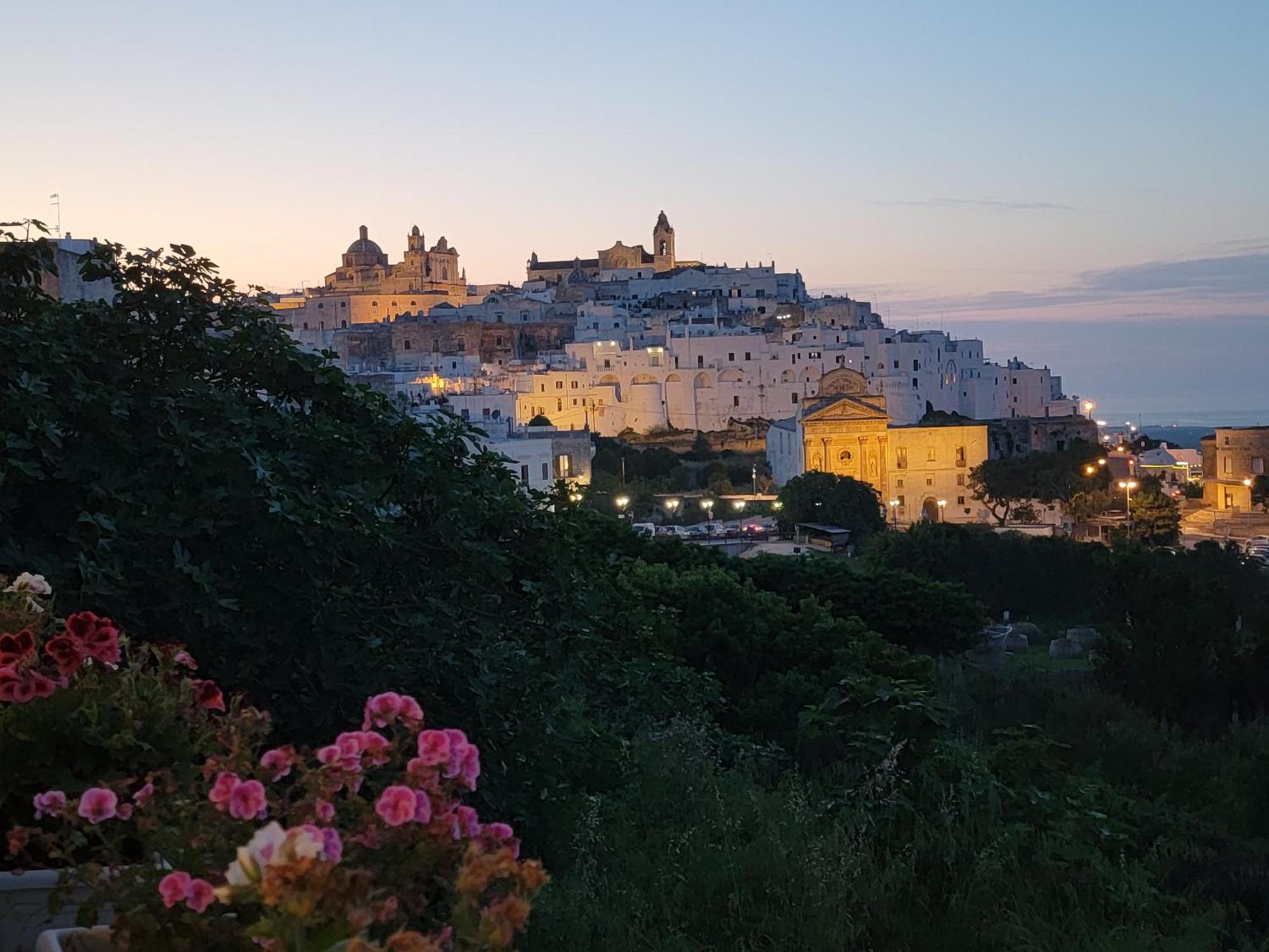 Casa Josephina - Three Level Stone Home With Balcony, 2 Roof Terraces & Sea Views Ostuni Dış mekan fotoğraf